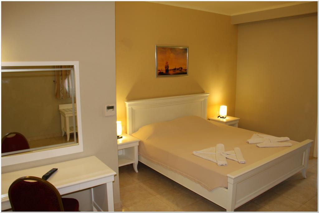 Agelia Beach Hotel Сфакаки Экстерьер фото